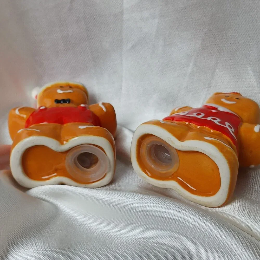 GINGERBREAD BOY AND GIRL SALT & PEPPER SET